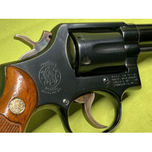 REWOLWER SMITH & WESSON...