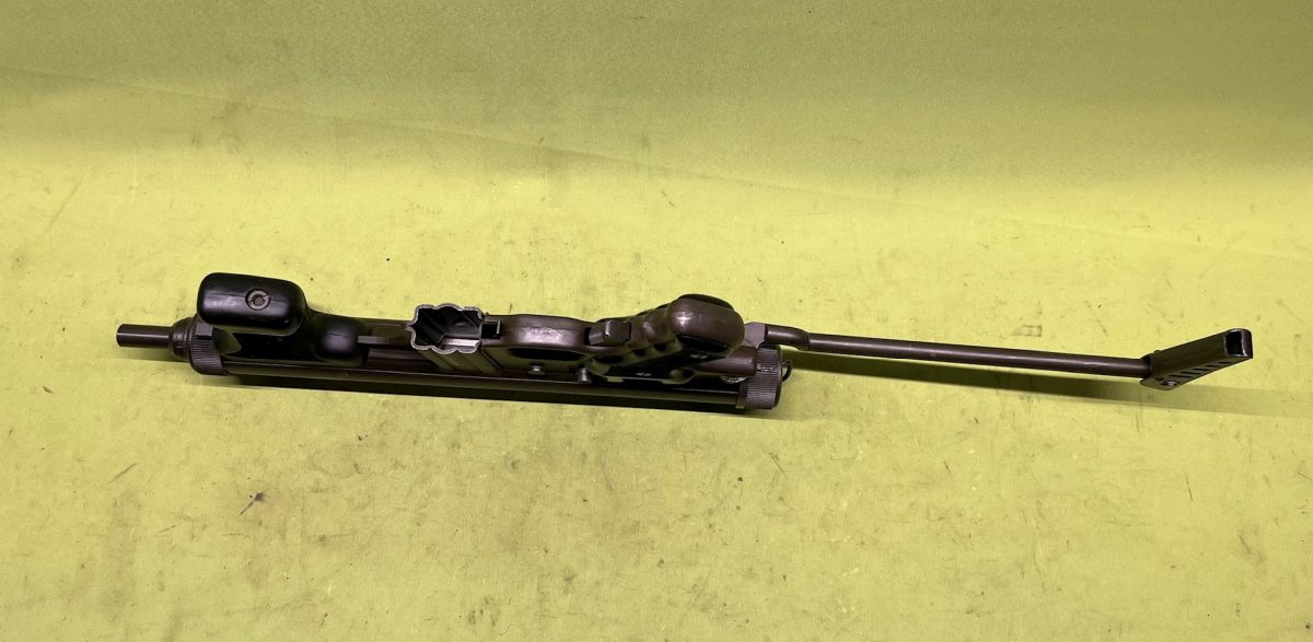 PISTOLET SAMOPOWTARZALNY BERETTA M12, kal. 9x19mm