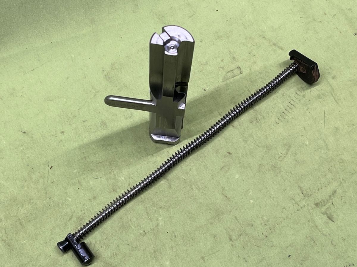 PISTOLET SAMOPOWTARZALNY PPS wz. 43, kal. 7,62x25mm