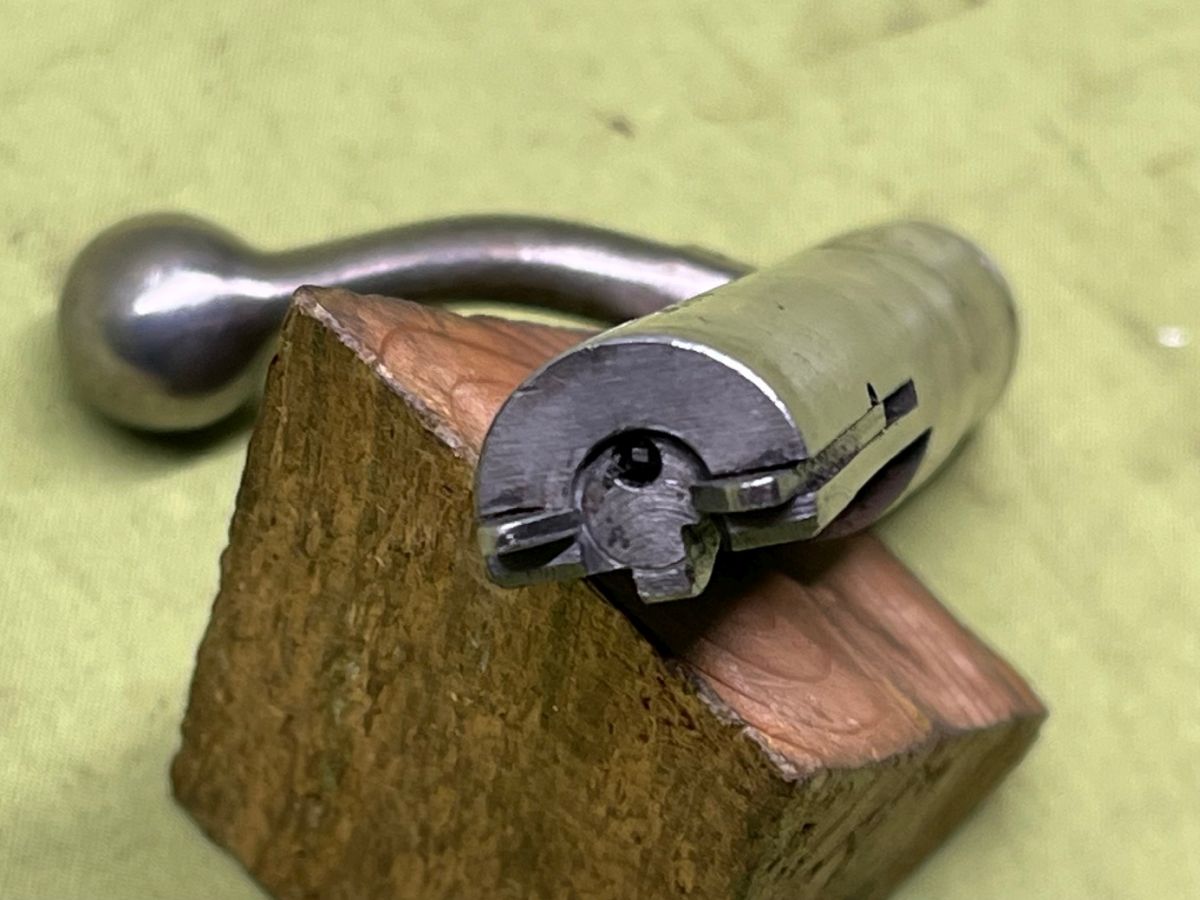 KARABINEK JEDNOSTRZAŁOWY TOZ 8M-01, kal. .22lr