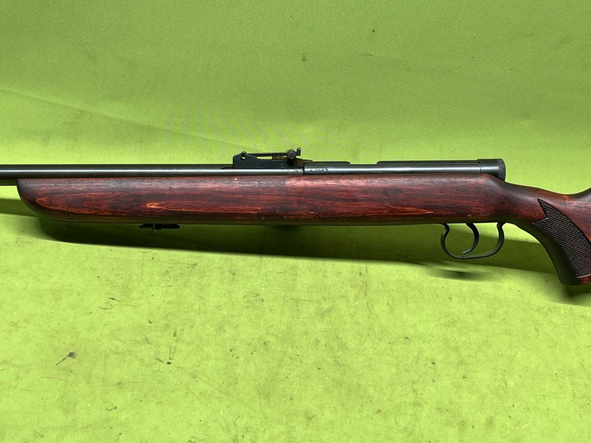KARABINEK JEDNOSTRZAŁOWY TOZ 8M-01, kal. .22lr