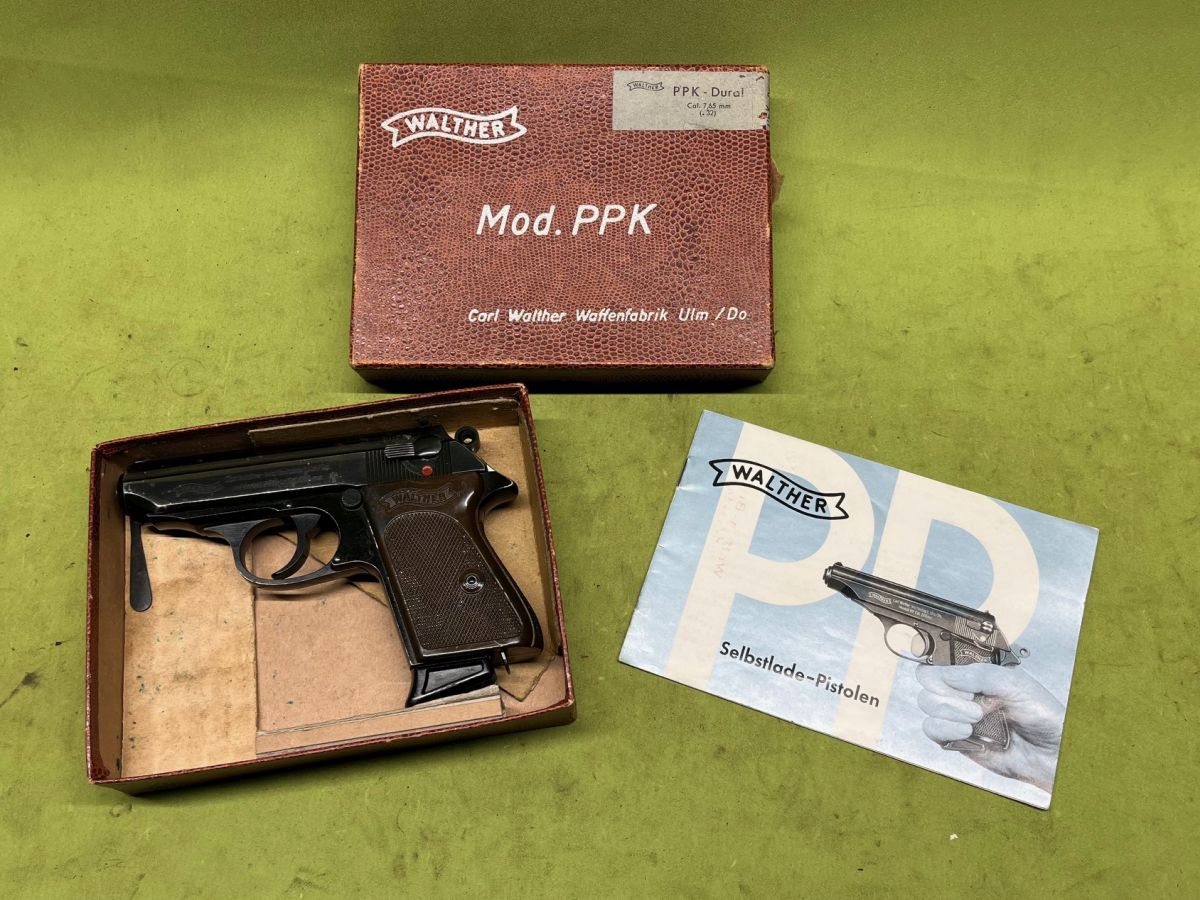 PISTOLET SAMOPOWTARZALNY WALTHER PPK-L, kal. 7,65Br.